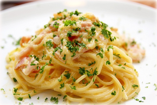 Foodie Travel Guide Pasta Carbonara Chronicle Oddities