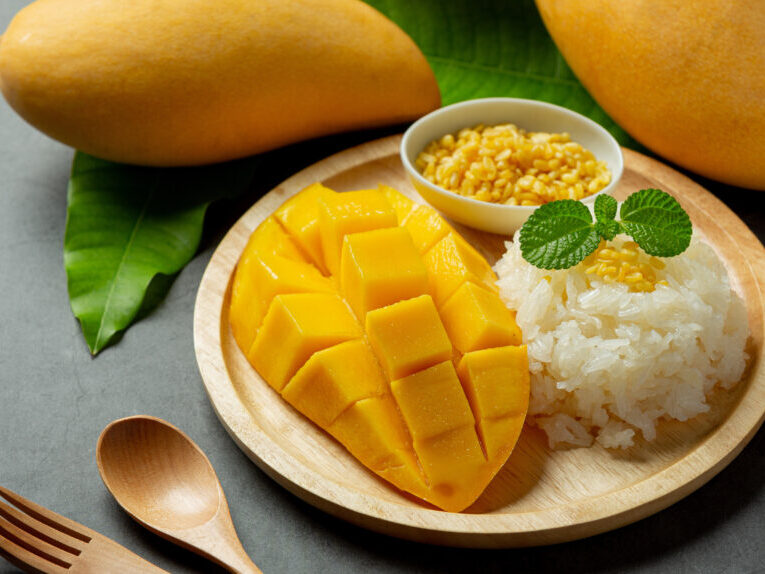 Foodie Travel Guide Mango Sticky Rice Chronicle Oddities